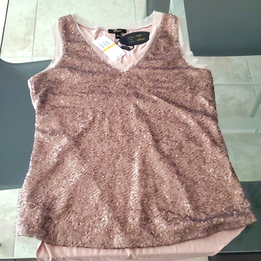 NWT Cupio sleeveless Sequence top